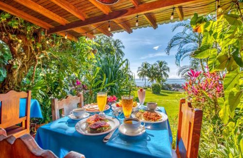 Montezuma Hotel | Hotel Amor de Mar