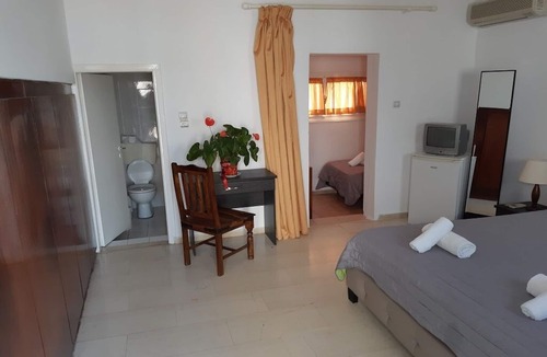 Glastros Hotel | Hotel Marianna - Triple room*