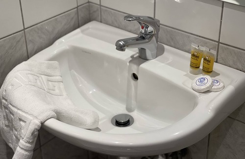 Moschato-Tavros Hotel | Hotel Platon