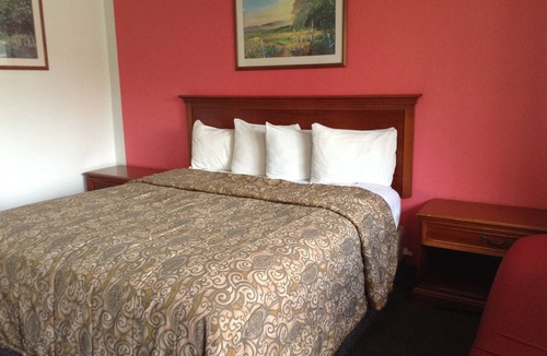 Ensenada Hotel | Hotel Sahara