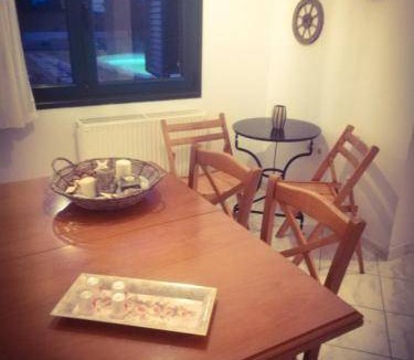 Eretria House | House ∙ 2 bedrooms ∙ 6 guests
