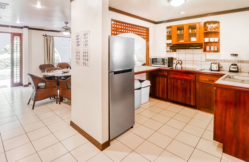 Damas Condo | Ideal Getaway Near Town & Protected Mangroves w/Shared Pool & Hammock, WiFi