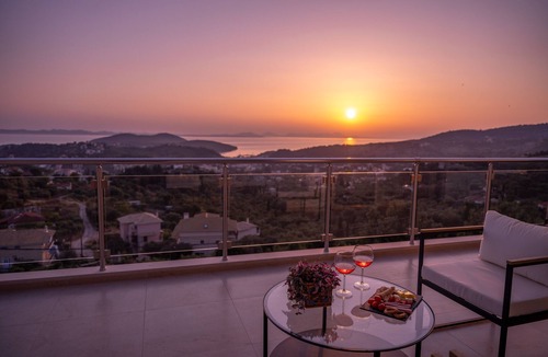 Sivota Villa | Idyllic Villa in Sivota With Stunning View & Private Swimming Pool and Jacuzzi