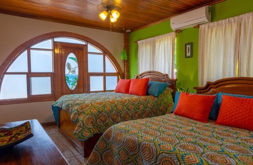 Esterillos House | Iguana Apartmentos and Estate