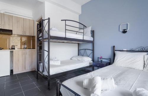 Pidima Kyras Apartment | Iguana studio 9