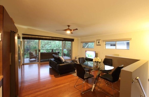 Sheldon House | Immerse and relax in this resort style facility surrounded by beautiful art.