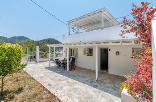 Neo Klima House | Iremia Coastal Retreat