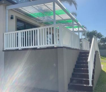 Ramsgate Beach House | Irina House&Yoga Studio