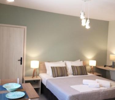 Karfas Apartment | Iris Studios Chios