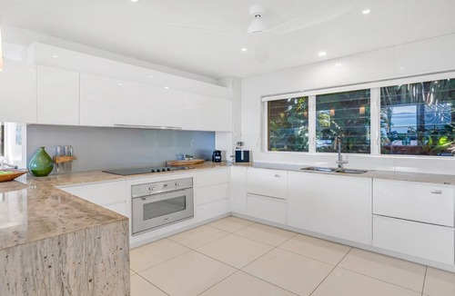 Port Douglas Apartment | Island Point Villa 1 | Port Douglas