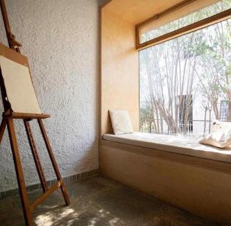 Nea Makri House | Jacuzzi Artistic Villa in Nea Makri
