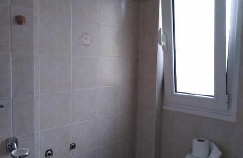 Spata-Artemida House | Jenny's Sea View Maisonette