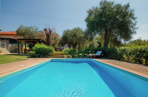Dafnata Villa | Jennys House: Family House with pool, sleeps 7, WiFi, A/C
