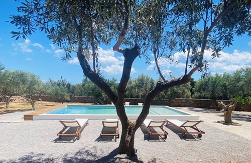 East Mani Villa | Joyanna Villa — Pool, Sea Views & Olive Grove Serenity | 3 Min to Beach