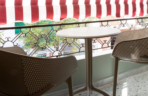 Petralona House | K8 Entire Building Central Athens