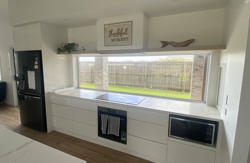 Rules Beach House | Kaarakin Beach House- Option 2 - Relax, swim, surf, fish or 4WD
