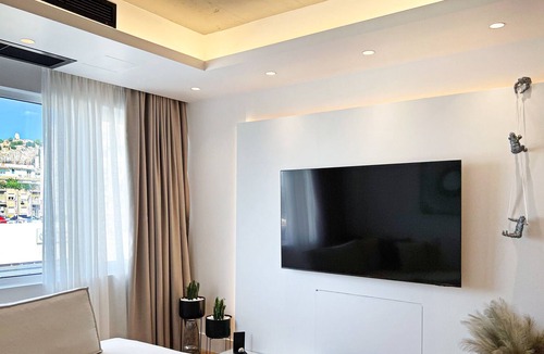Neos Kosmos Villa | Kallirrois 89 Suite, Hellas Elements Properties