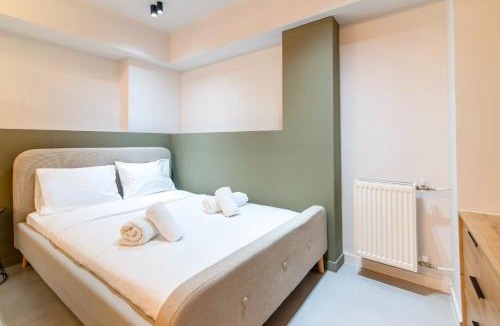 Ilisia Apartment | Katia's Central 3Bdr 3Bthr Aprt