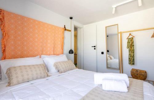 Pisses Villa | Kea 360 VILLAS- Dionysos Den