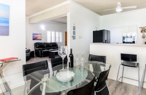 Bongaree Apartment | Keith's Place, 1 of the 3 most popular units on Bribie