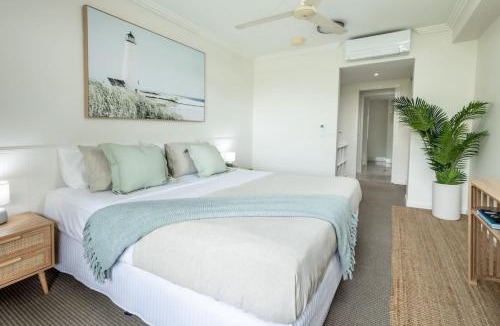 Kewarra Beach Apartment | Kewarra Beach Paradise 1BR Resort Style Apt - Pool