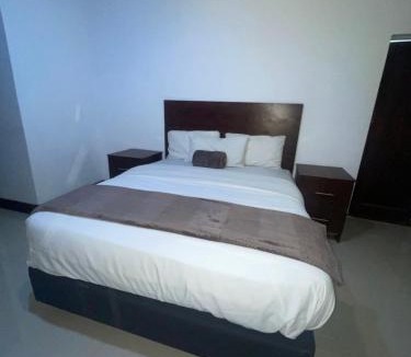 Muckleneuk House | Khaya Mnandi Leisure Suites