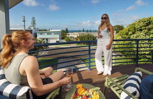 Kings Beach House | Kings Beach Break: Great for Group Getaways