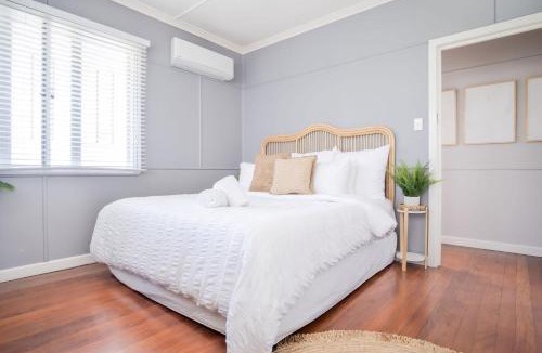 Kings Beach House | Kings Beach Coastal Getaway, Bring the dog!