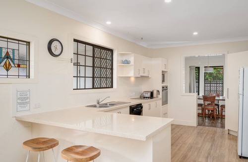 Currimundi House | LAKE HOUSE - Ideally located next to the Lake, which is a great spot for a fish, swimming or Kayaki