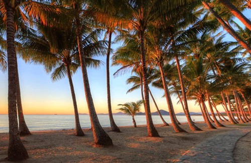Palm Cove House | LARASATI @ PALM COVE