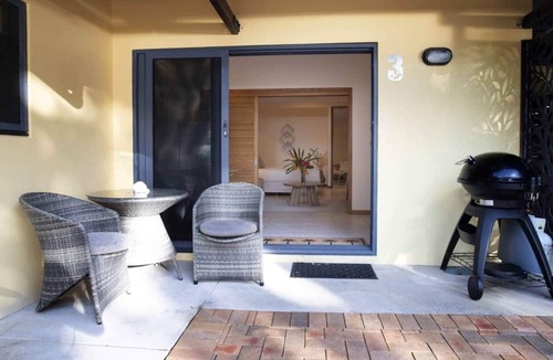 South Mission Apartment | Latitude 17 - Suite 3