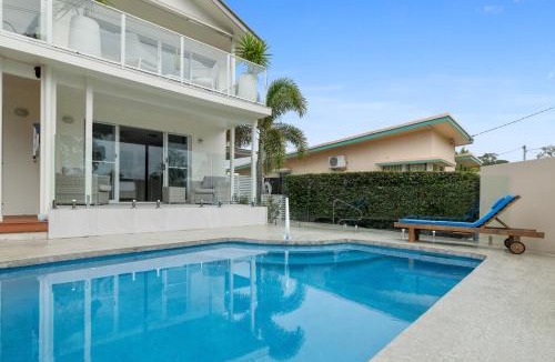 Noosaville Apartment | Lazy Days by Stay Noosa