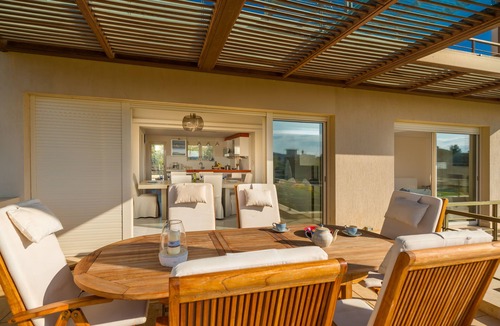Lavreotiki Villa | Legrena Beach Villa in Sounio (just meters away from a quiet sandy beach)