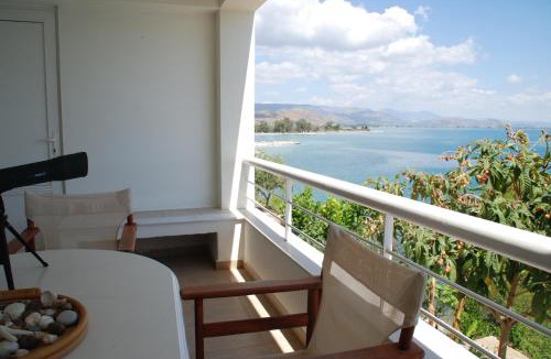 Kiveri Apartment | Linamare Maistro