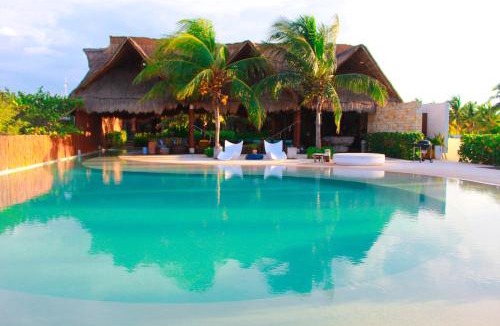 Ixil House | Lipsos Retreat Concierge Villa