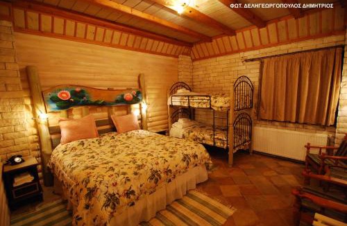Karpenisi House | Lithos