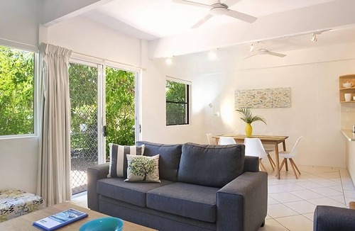 Noosa Heads House | Little Cove Townhouse 5 - In the heart of Little Cove
