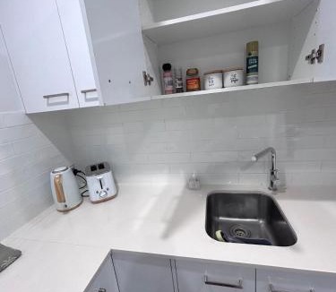 Manly Apartment | Location, location, location - modern studio