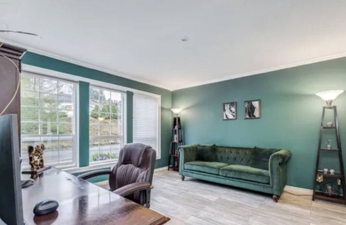 Maple Ridge House | Looking for the perfect escape from the city?