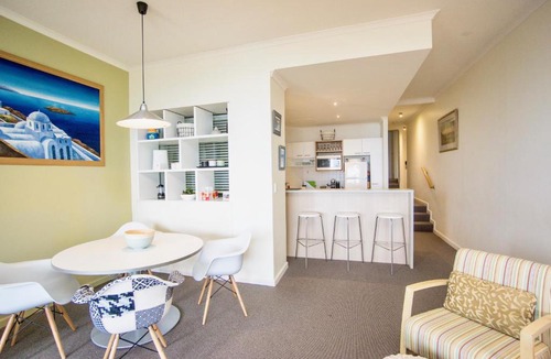 Lorne Apartment | Lorne Beachfront Accommodation