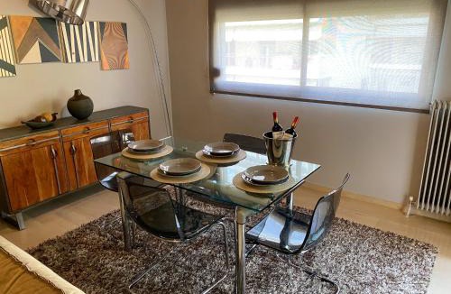 Kalamaria Apartment | Lovely Luxurious Modern Apartment in Thessaloniki