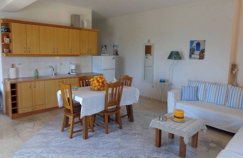 Melissopetra House | Luxury Villa with Pool overlooking a Majestic View