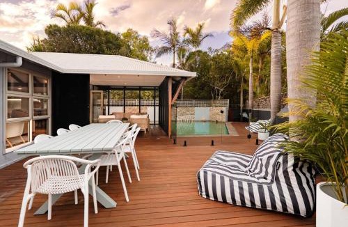 Mudjimba House | Luxurious Beachside Living