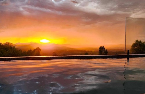 Sarabah House | Luxurious Retreat|Heated PoolO'Reilly's Canungra Vineyard|Gold Coast Hinterland