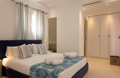 Kanalia Apartment | Luxury 2-Bedroom Apartment with Private Pool, wide Veranda and Sea View (3B)