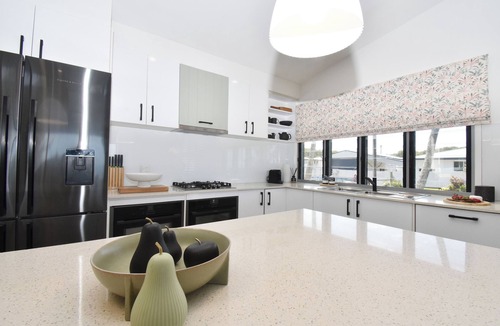 Grasstree Beach House | Luxury Beach Front 4 bedroom house with everything you need for a Family Holiday