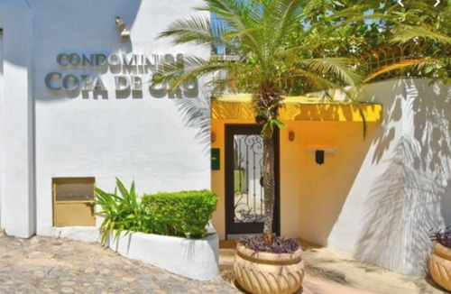 Romantic Zone Condo | Luxury Condo Perfect Location in Old Town-Romantic Zone Beach. WITH NO HILLS!