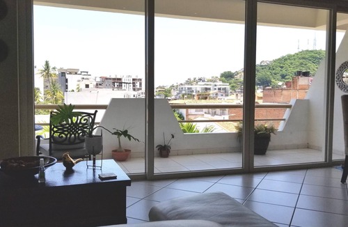 Romantic Zone Condo | Luxury Condo Perfect Location in Old Town-Romantic Zone Beach. WITH NO HILLS!
