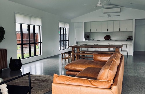 Mossman House | Luxury Guest House with Mountain Views
