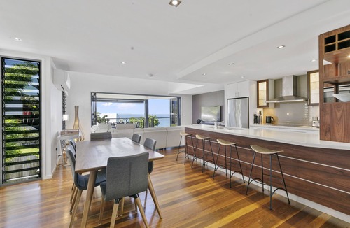 Point Lookout House | Luxury, magnificent views, space and swimming pool
